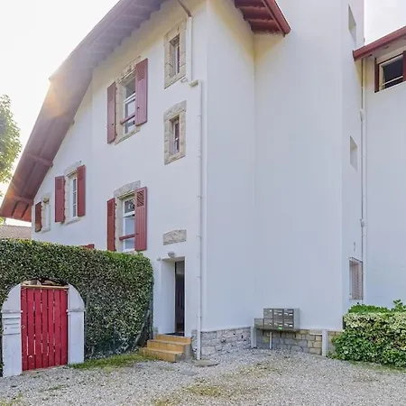 Narius Retreat - Cosy Studio Apartment Biarritz